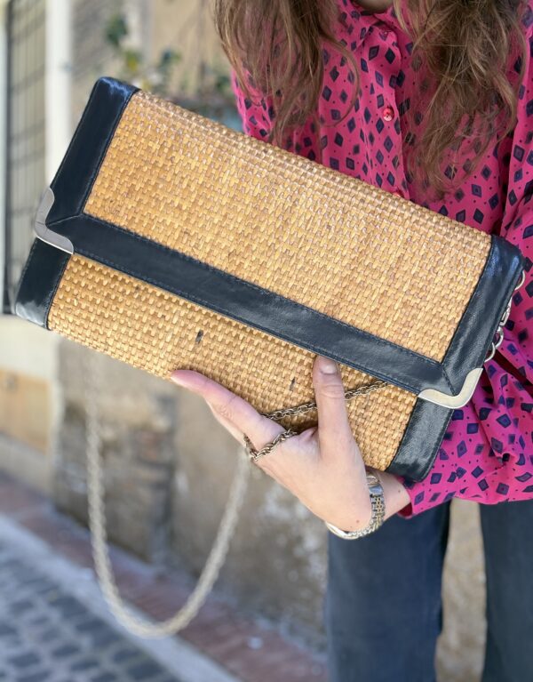 Pochette in paglia e pelle