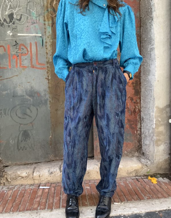 Pantaloni in velluto azzurri – Taglia M