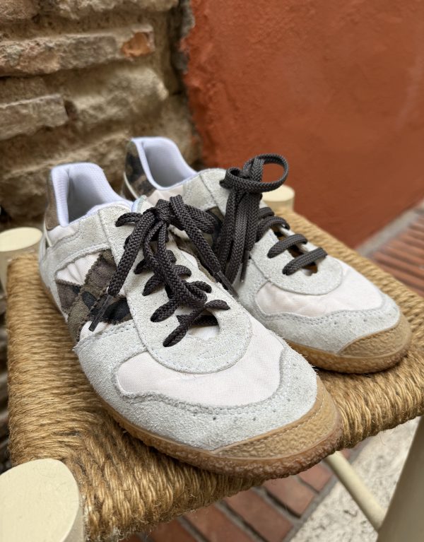 Sneakers Munich con inserti camouflage | N. 37